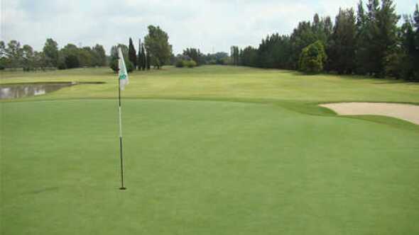 Campo de Golf en Haras Santa María